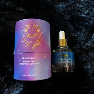 New in Box Iero Beauty Moonkissed Radiant Skin Restorative Serum-Oil